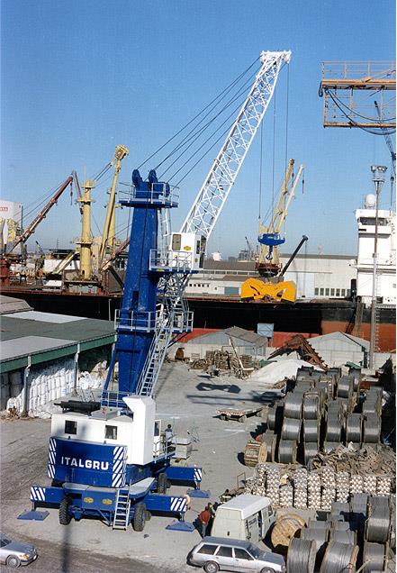 Mobile harbor crane GS 360 P