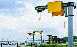 Pillar jib cranes and wall jib cranes