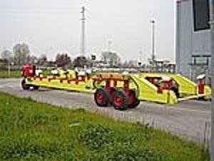 self-propelled trailer