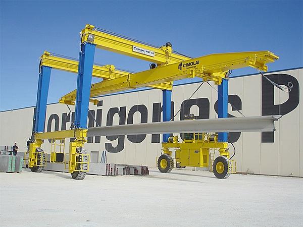 rubber tired gantry crane with spreader beam