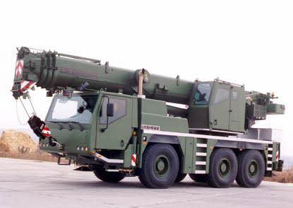 Military crane LTM 1055-3.1