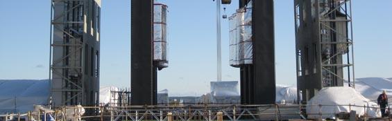 Plug-in installation elevators