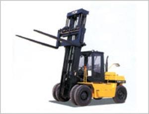 heavy load diesel engine forklift truck