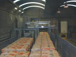 Automatic palletizer Series 2000/3000/4000 for high throughputs from 2000 to 4500 bags/hour