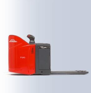 electric pallet truck with rider platform