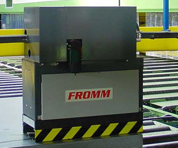 Steel strapping heads for steel strapping MH200