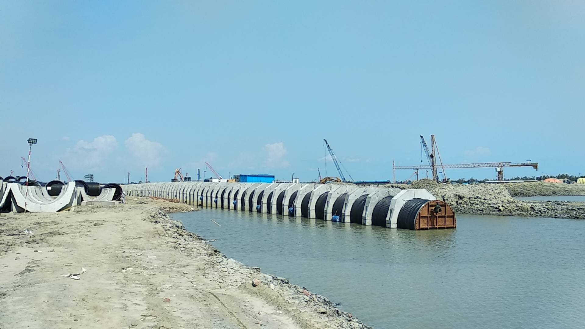 HDPE大口径缠绕结构壁管道