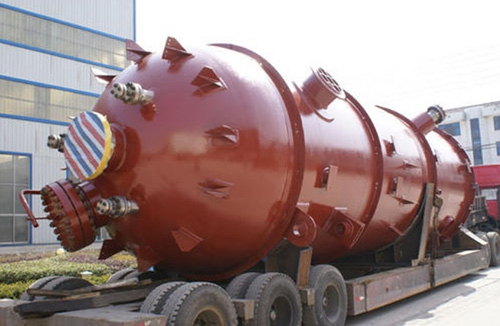 Large high-pressure vessel equipment