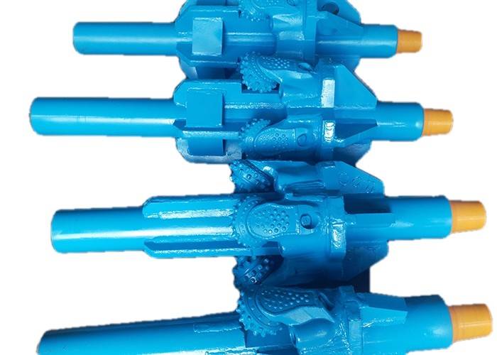 NC23 NC26 فتاحات ثقب الحفر Tricone أدوات الحفر الدوارة لقمة أسطوانية واحدة