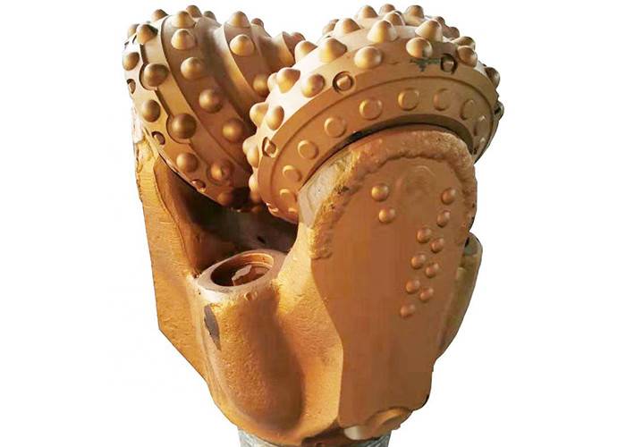 تزوير 165mm Tricone مثقاب بت التنغستن Tricone روك الرول بت