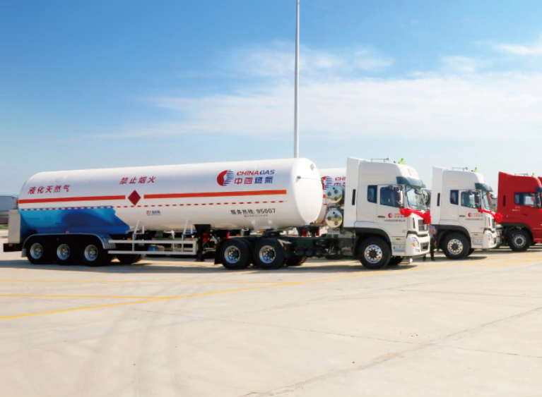 Semirreboque de transporte de líquido criogênico GNL