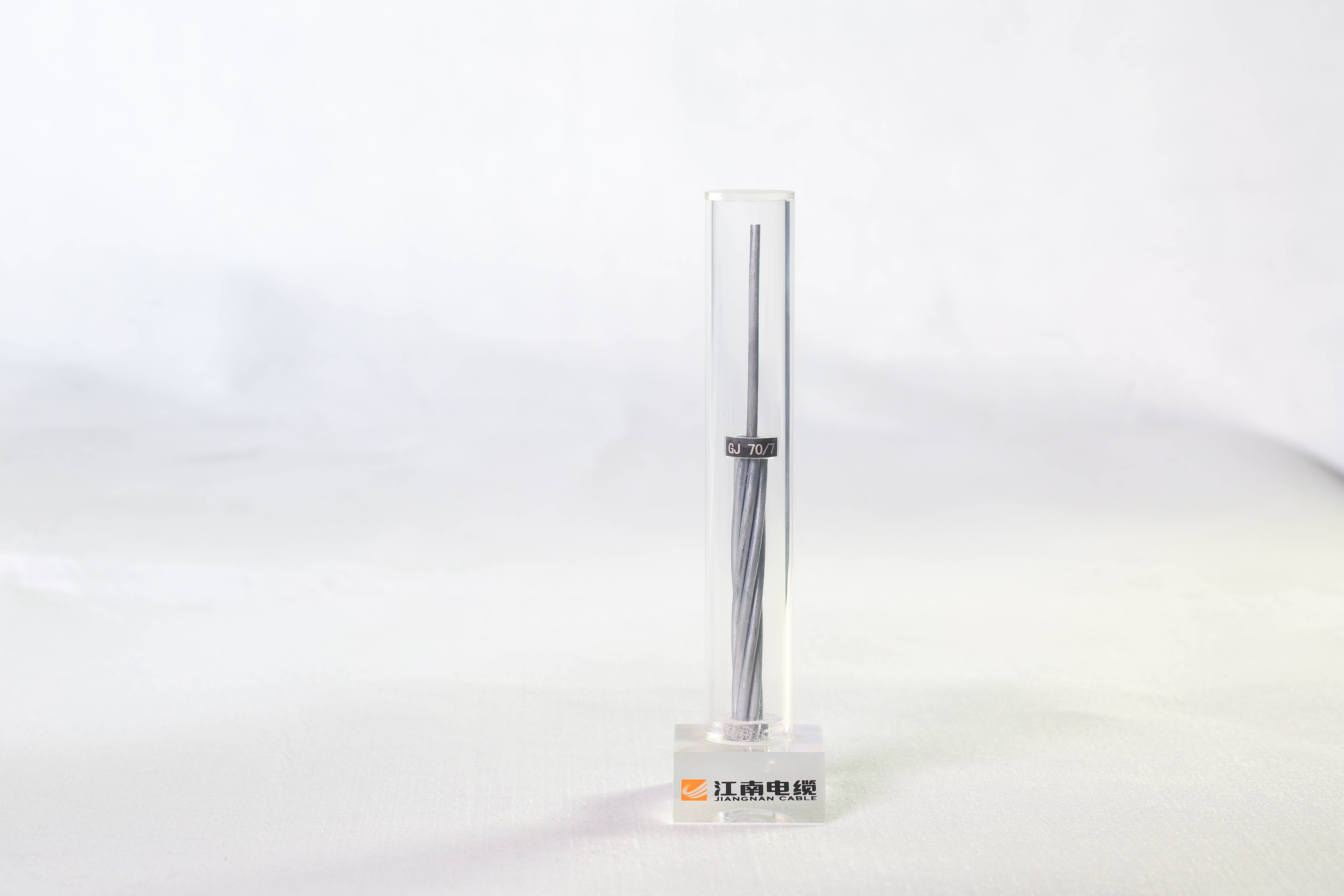 Fil toronné en aluminium souple à âme de cuivre