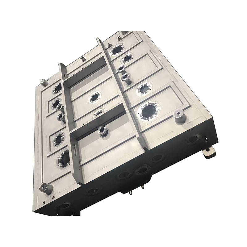 Semiconductor cavity