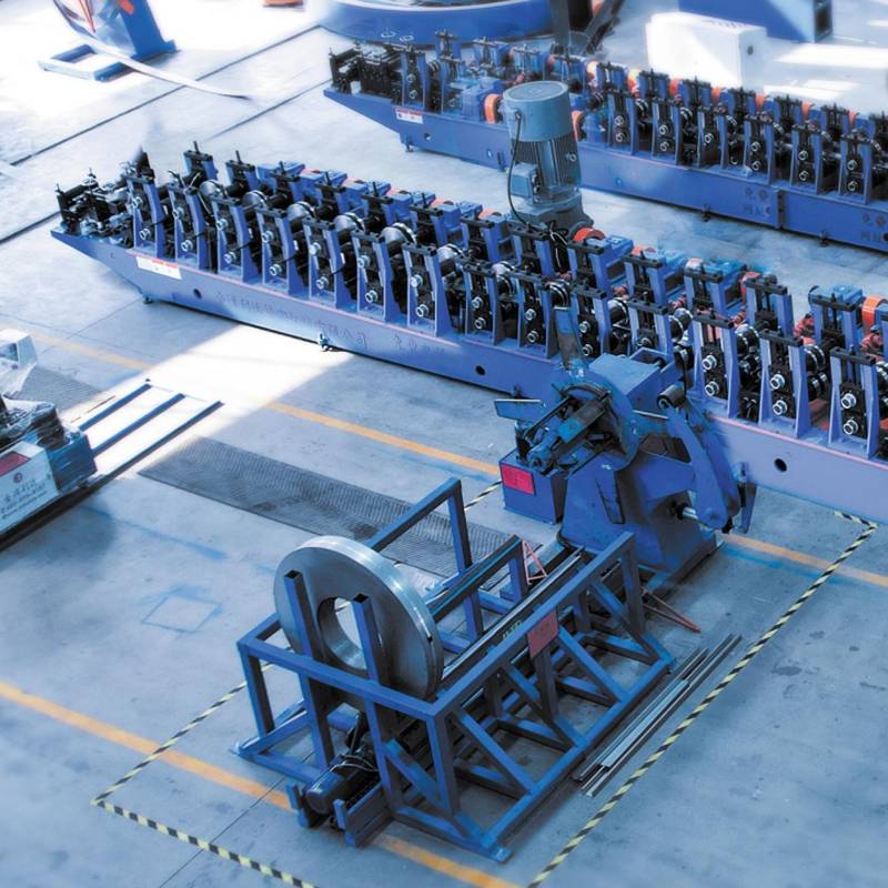 太阳能支架自动化生产线成型机