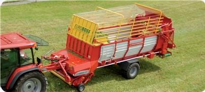 饲草切割自装车