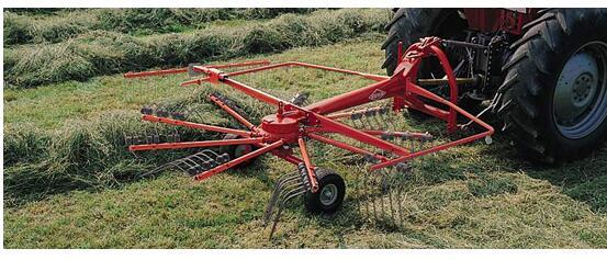 GA 300 GM悬挂式搂草机