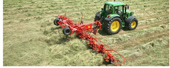 GF 10601 TO牵引式摊草机