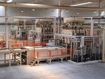 短周期板材贴面生产线