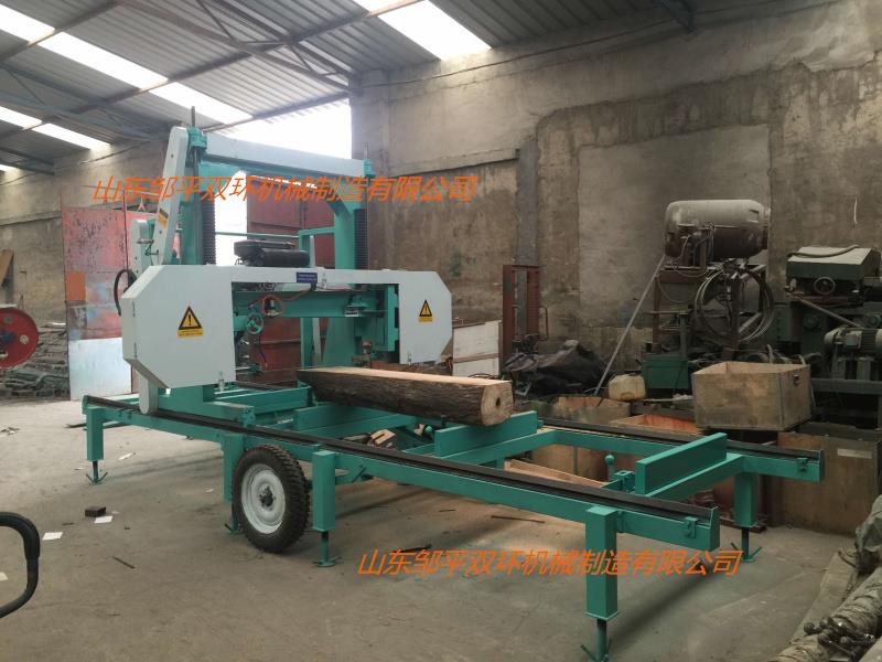 柴油机型移动卧式带锯