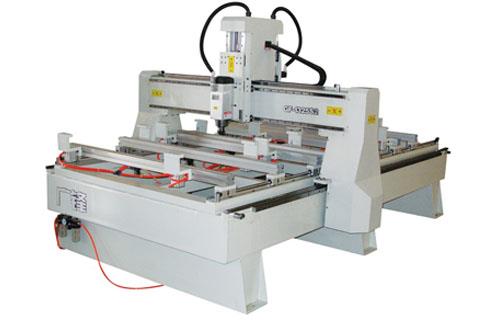 GF-1325T2缝纫机/刺绣机台板镂铣机