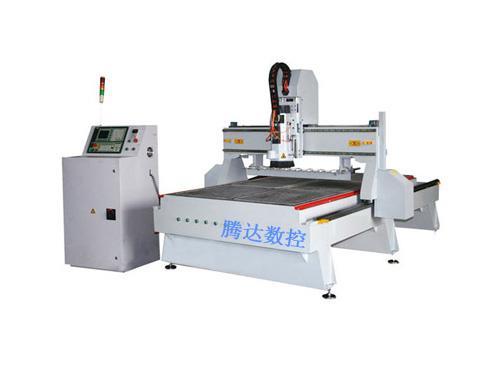 直列换刀木工雕刻机