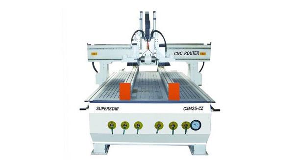 侧面打孔木工雕刻机