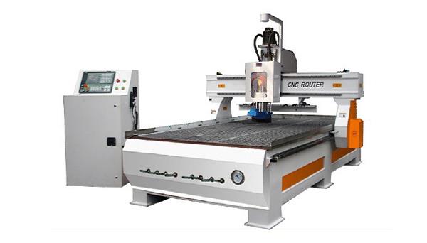 直列式换刀木工机