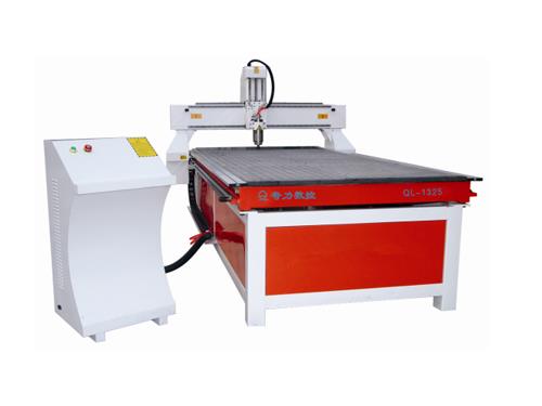 QL1325-II木工雕刻机