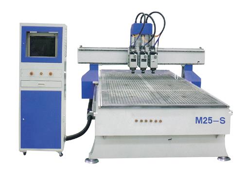 M25-3T多头换刀型雕刻机