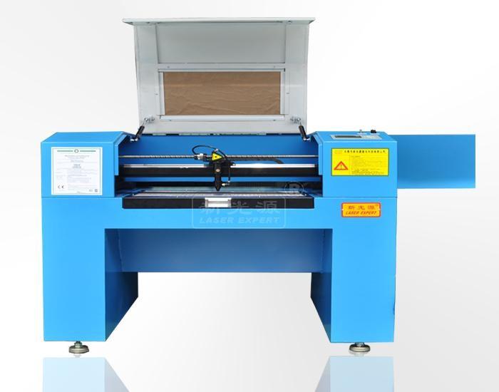 CO2高速商标不干胶激光切割机