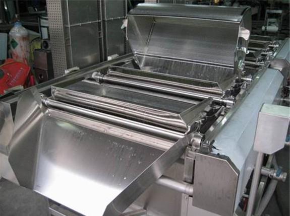 TW-475X 六槽连续式煮面机