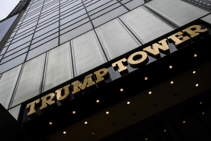 这是2023年1月13日在美国纽约拍摄的特朗普大厦外景。新华社/法新
