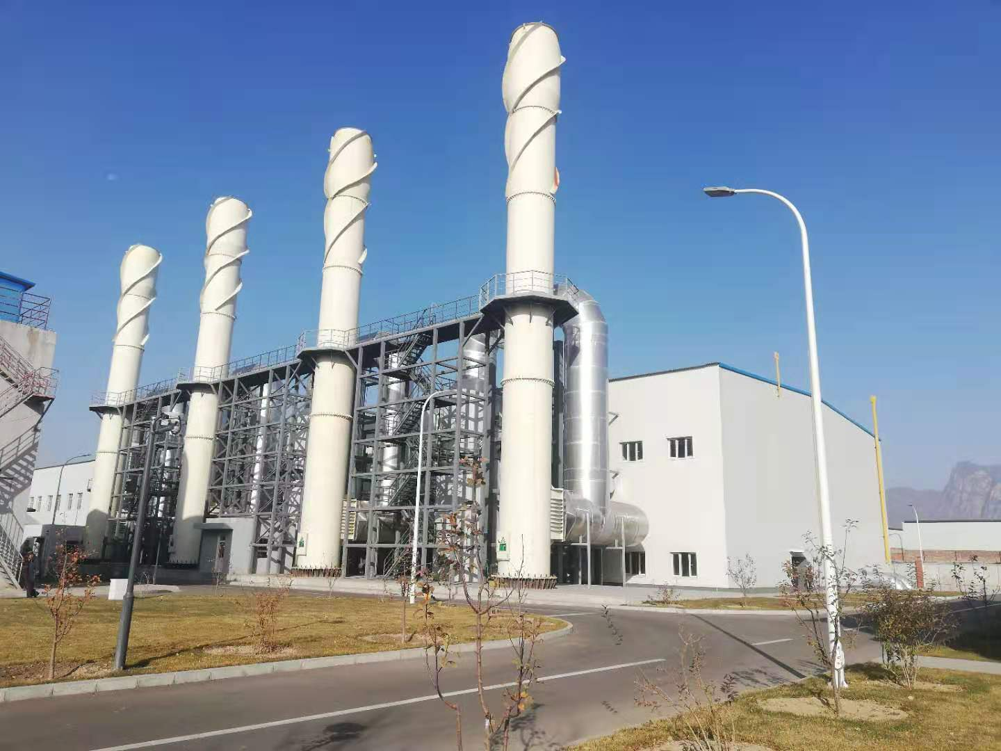 北京延庆新城城东供热中心煤改气工程 4x70MW燃气热水锅炉