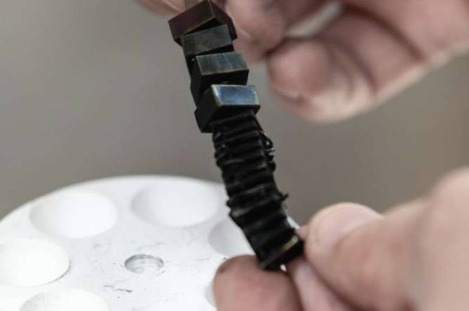 美国西南研究院 (SwRI) 取得了一项重要里程碑，创下了高压环境下材料测试的新温度纪录。图片显示了在 SwRI 进行温度和压力测试后的镍合金样品