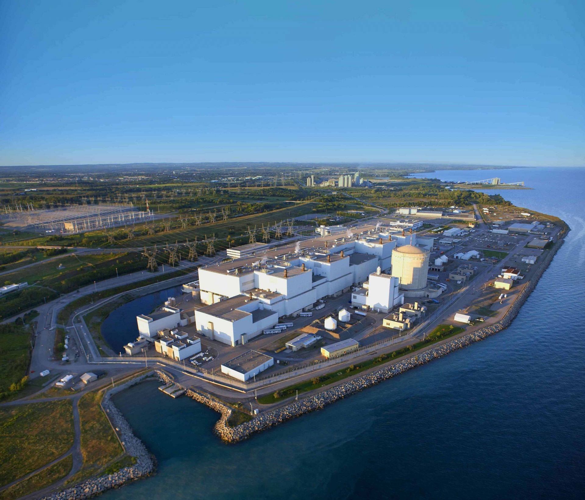 安大略省克拉灵顿的达灵顿核电站。(图片:OPG)