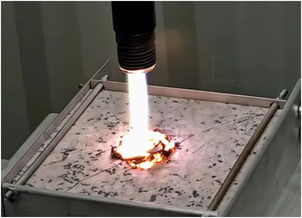 最近在 Quaise 实验室进行了一次毫米波钻探试验，为即将进行的现场演示做准备。Quaise Energy 