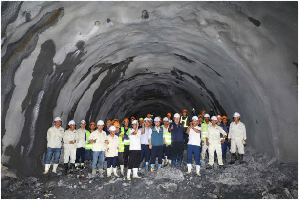 XL01标段1号隧道——溪乃山口铁路线改造项目已正式开通