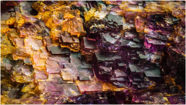 萤石是CleanTech的关键业务领域，与其位于内华达州的战略性吉贝利尼钒项目形成互补。图片来源：Mineral Vision/Shutterstock。