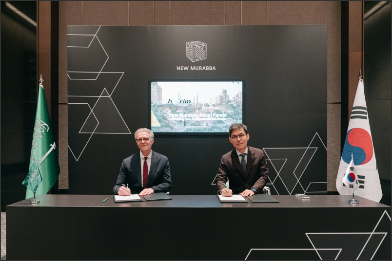 New Muraba 首席执行官 Michael Dyke 与熙林建筑董事长郑永均 3 日在首尔签署了谅解备忘录 (MOU)。图片由熙林建筑提供