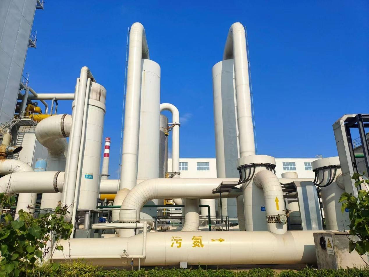 Vertical radial flow adsorber