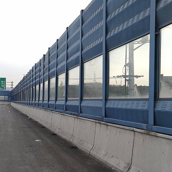 Metal sound barriers that can reduce the transmission of road noise