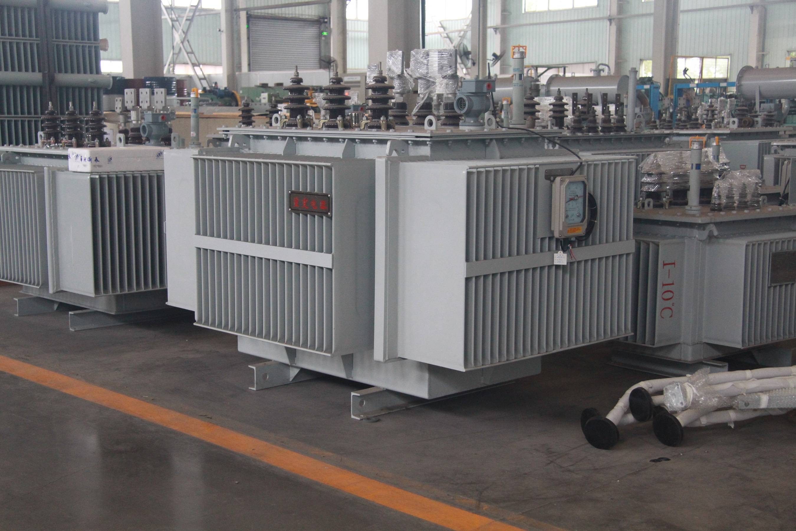 Serie S20 (Eficiencia energética nivel 2) de 10 kV Transformador totalmente sellado de doble devanado sin regulación de excitación 