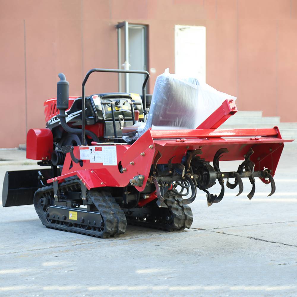 四驱后旋微耕机