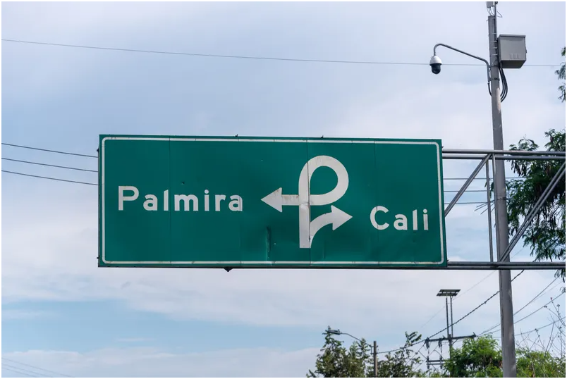 哥伦比亚考卡山谷省 5G 网络项目正在建设中——图片由 © Eterenes| Dreamstime.com 提供