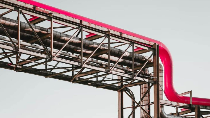 彼尔姆科学家的研发成果将把伴生石油气转化为电能。/© Martin Adams, Unsplash