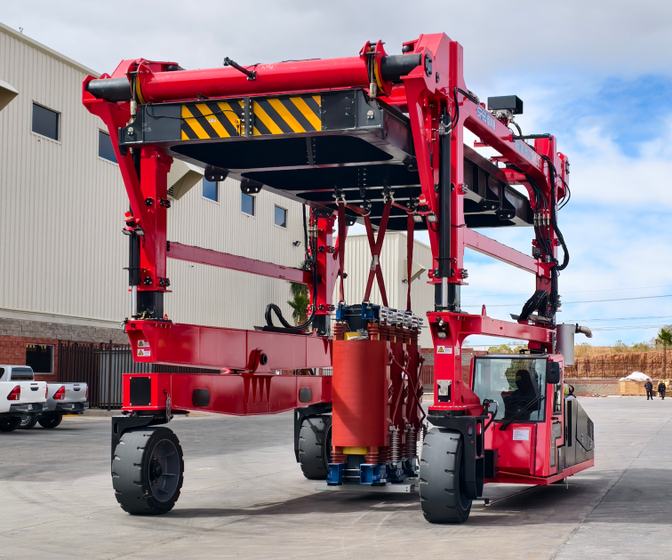 35T集装箱跨运车