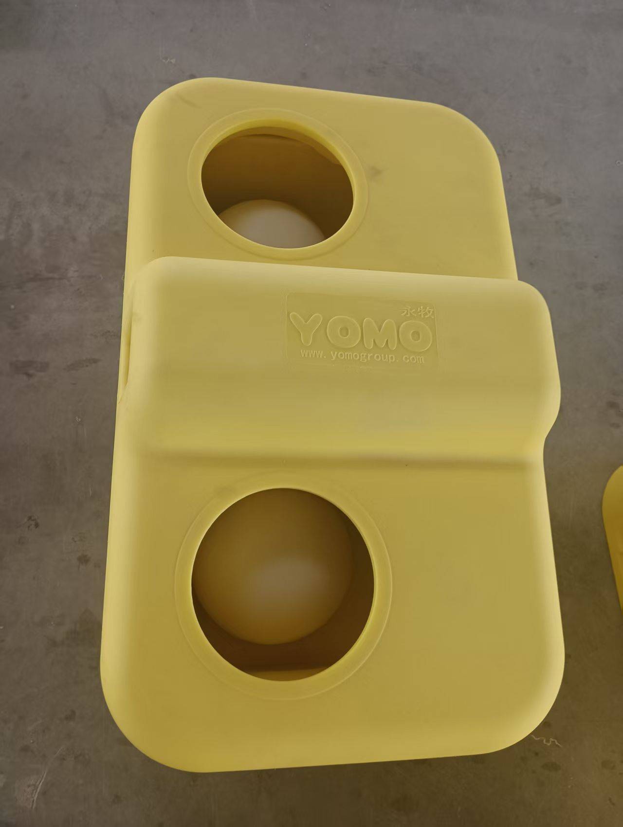 保温双浮球饮水槽