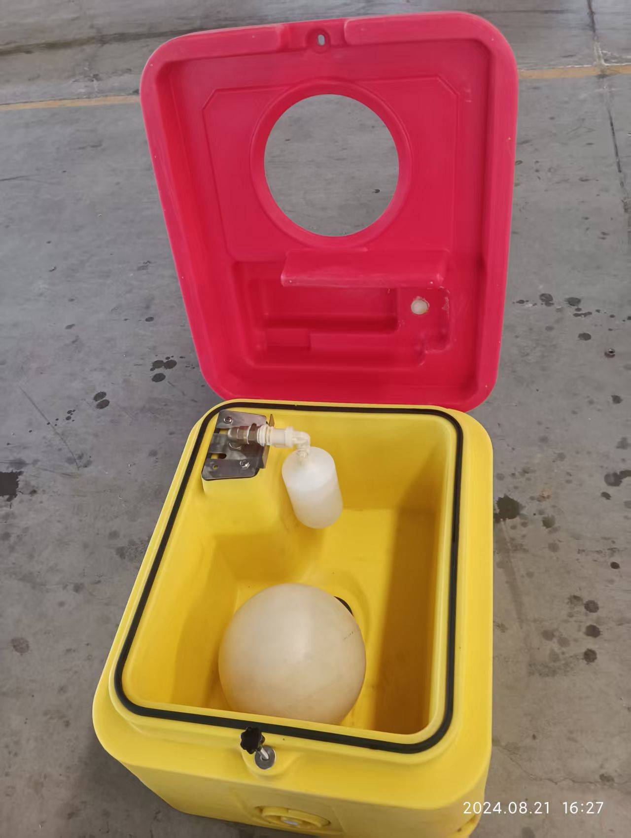 保温单浮球饮水槽