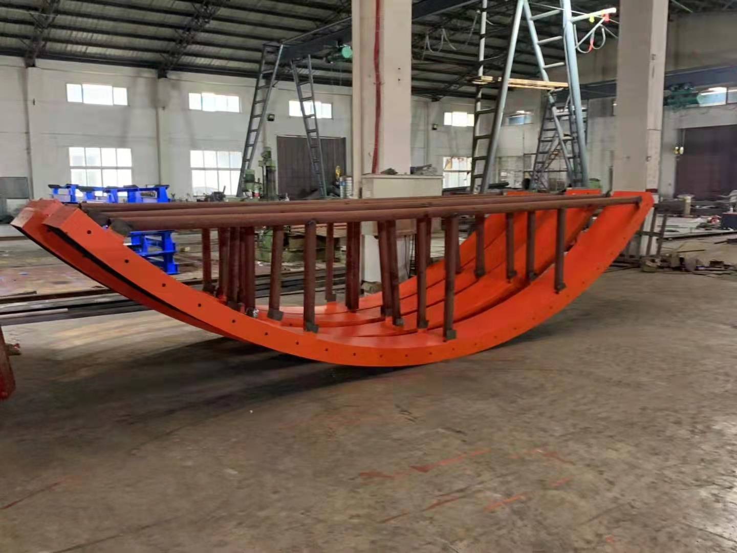 الحلقات الفولاذية المدفنة مسبقًا للمداخل