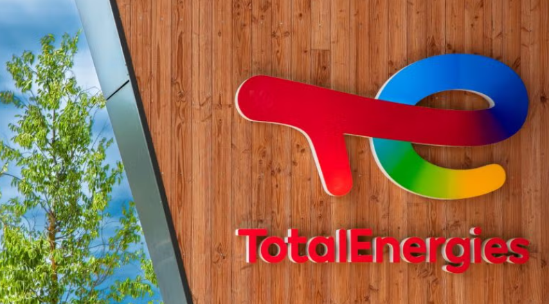 交易完成后,道达尔能源公司将保留一半的所有权,并继续运营这些资产。